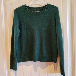 💥4 for $25💥Divided long sleeve sweater